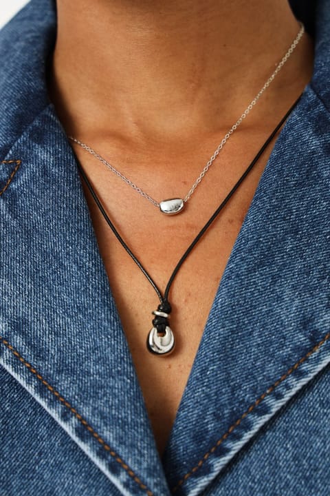 2 Layer Leather & Pendant Necklace - Black/Silver