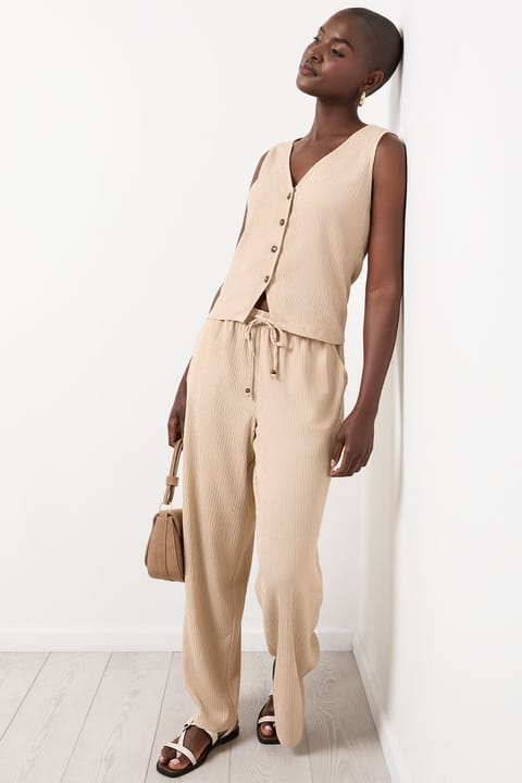 Stone Crinkle Knit Pants
